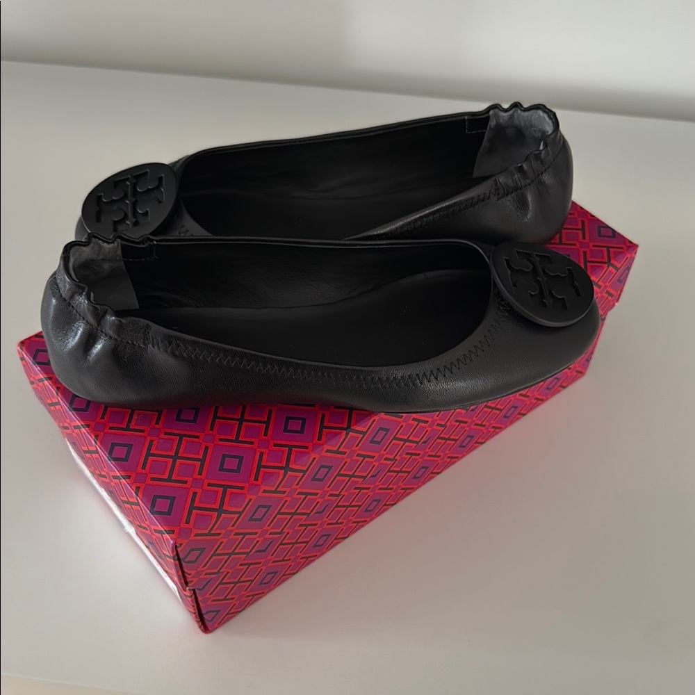 Tory Burch Black Ballet Flats
